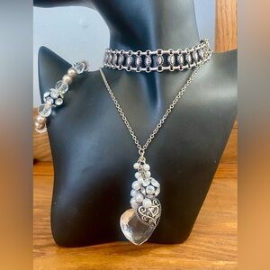 American Eagle Outfitters Silver Tone Choker and Long Pearl Necklace Set